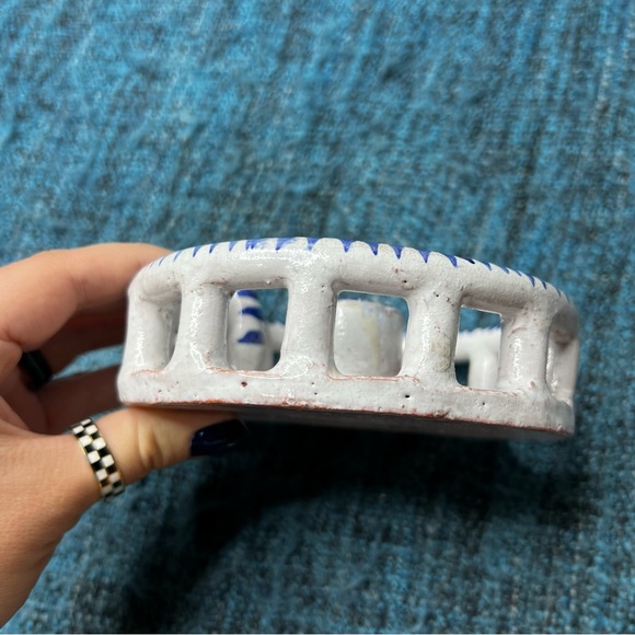 Vintage 70s Hand Painted Studio Pottery Candle Holder Finger Loop Floral Signed - Picture 9 of 13